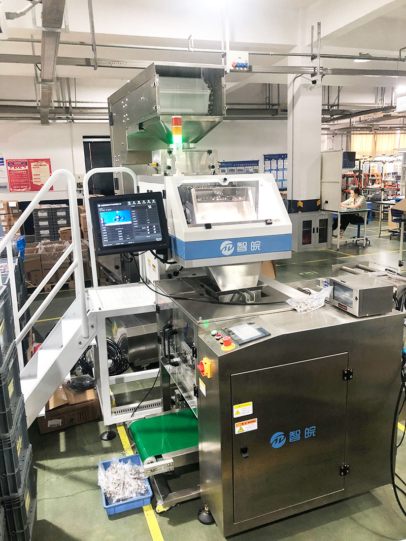 connector counting and packaging machine